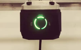AI賦能鋰電信息采集！?？禉C(jī)器人助您“躺贏”工業(yè)讀碼新賽道